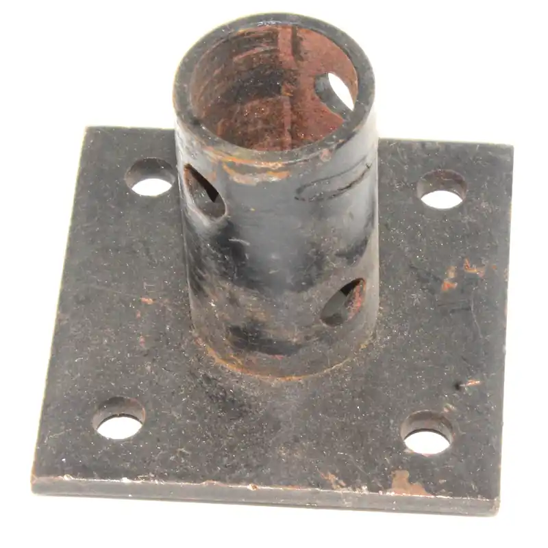 Secure Checkout MTD-1986230 - tine hub NLA slight rust 1" I.D. 2" center to center on bolt holes (MTD-1986230)